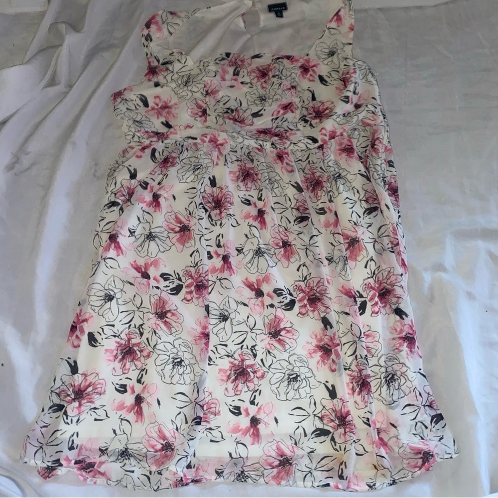 Torrid Size 16 Floral Dress